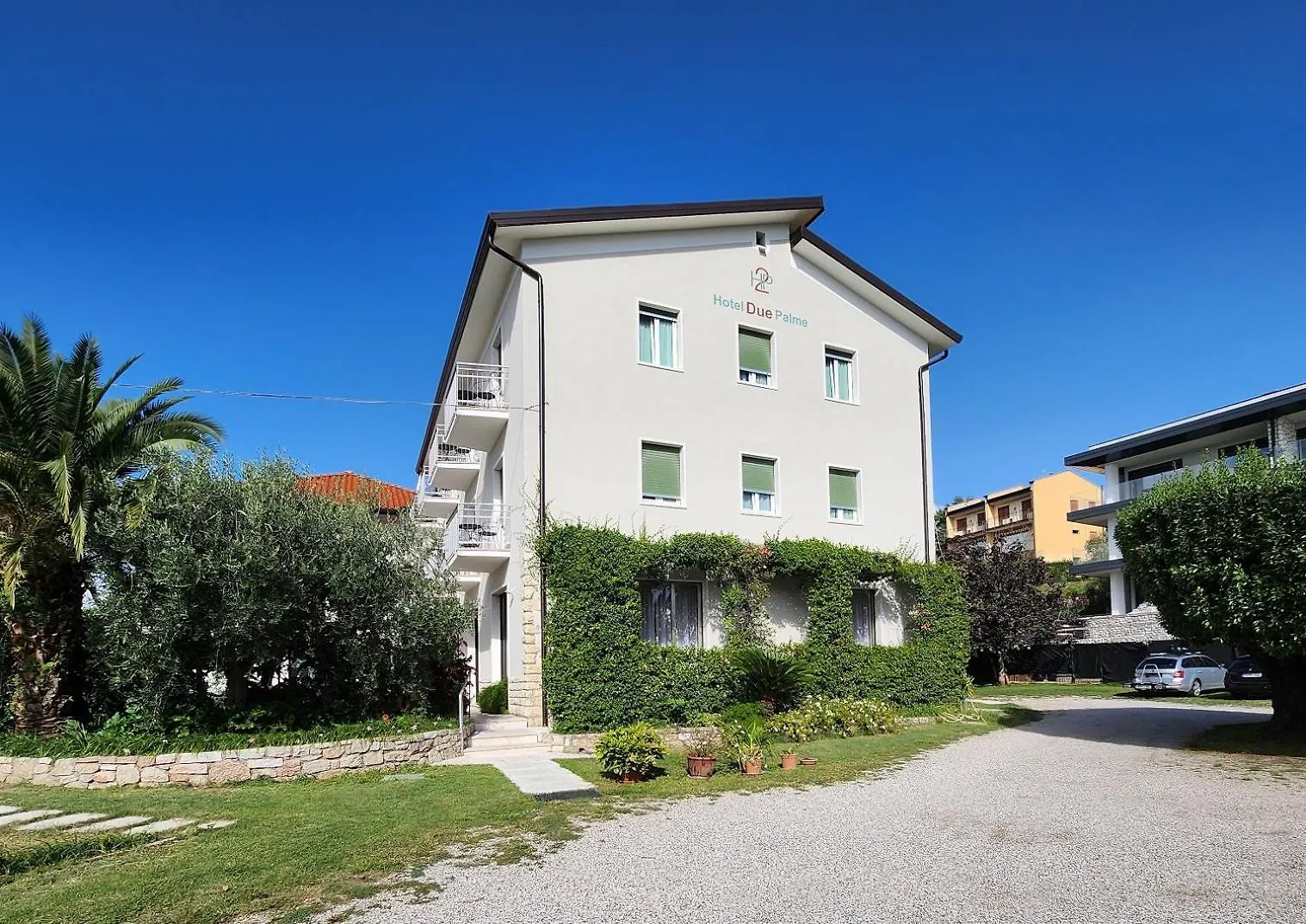 Hotel 2 Palme Torri Del Benaco